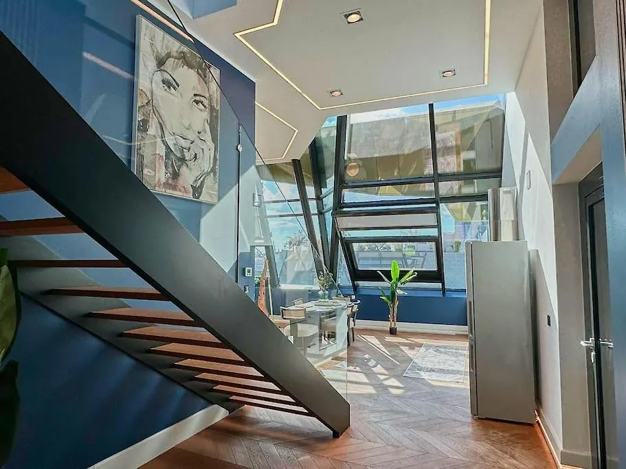 Next To Augarten Penthouse Rooftop Terrace Apartment Vienna
